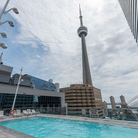 Luxury Condo On Cn Tower Toronto Exterior foto