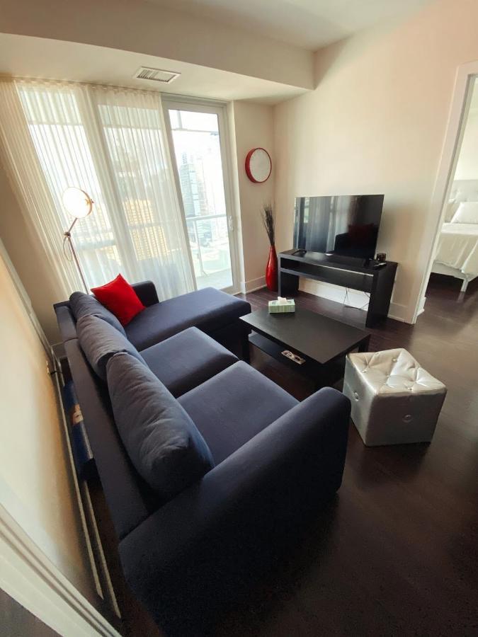 Luxury Condo On Cn Tower Toronto Exterior foto